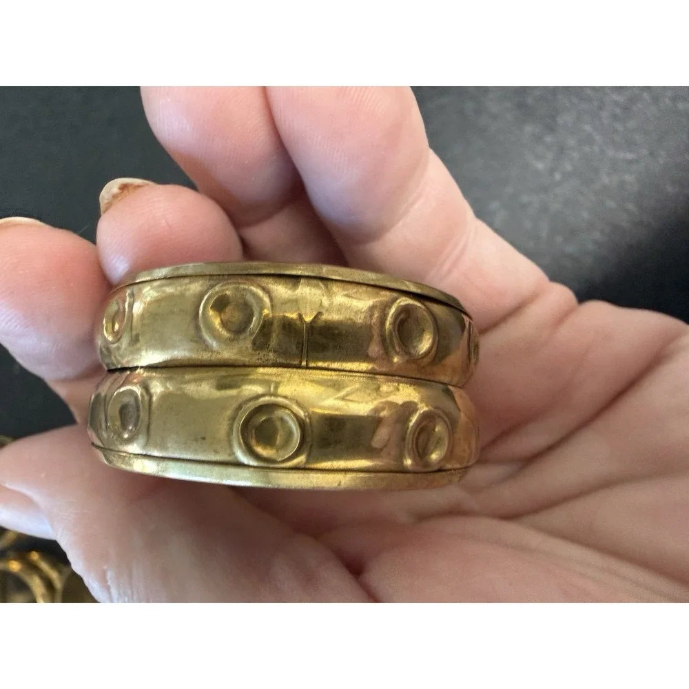 Set of 12 Faux Brass Resin Napkin Rings Embossed Dot Pattern Vintage Style